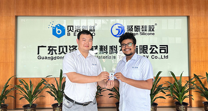 PA旗舰厅首位外籍员工欢迎会+生日会